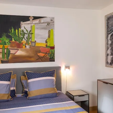 Maison Lavaud 게스트하우스 4*