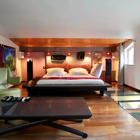 Maison Lavaud 게스트하우스 4*