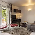 Maison Lavaud Casa de hóspedes 4*