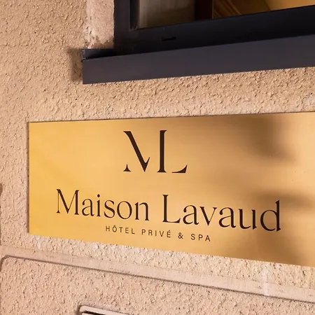 Maison Lavaud Guest house 2*