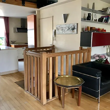 بيت ضيافة Maison Lavaud 4*